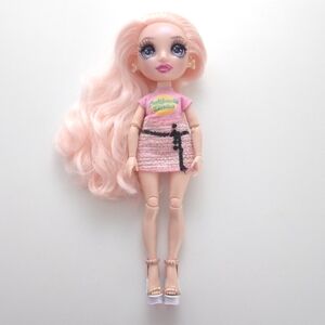 Rainbow High Bella Parker Fashion Doll